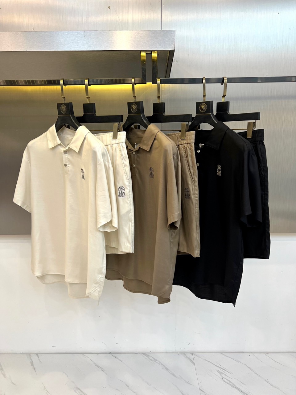 一套.Brunello Cucinelli-BC、2026春夏新品套装，Polo衫与短裤的同色系套装，完