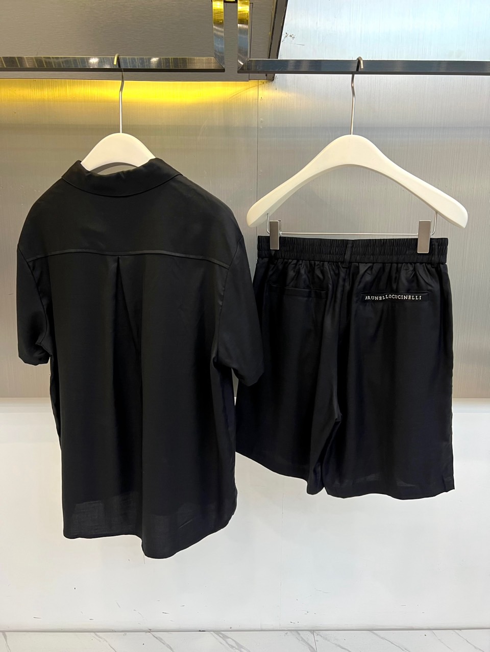 一套.Brunello Cucinelli-BC、2026春夏新品套装，Polo衫与短裤的同色系套装，完