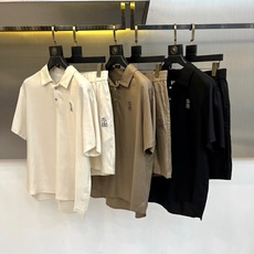 一套.Brunello Cucinelli-BC、2026春夏新品套装,Polo衫与短裤的同色系套装,完 一套.Brunello Cucinelli-BC、2026春夏新品套装,Polo衫与短裤的同色系套装,完