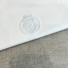 BERLUTI 布鲁提、2026春夏新品短袖,以纯色为主调,简约圆领设计勾勒利落肩线,宽松版型包容身形, BERLUTI 布鲁提、2026春夏新品短袖,以纯色为主调,简约圆领设计勾勒利落肩线,宽松版型包容身形,