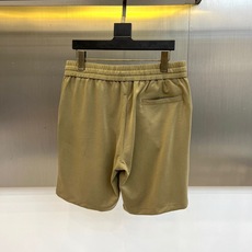 Bur巴宝莉、2026春夏新品短裤,以简约廓形诠释当代休闲美学,选用柔和色调,轻盈质感契合季节更迭。弹性 Bur巴宝莉、2026春夏新品短裤,以简约廓形诠释当代休闲美学,选用柔和色调,轻盈质感契合季节更迭。弹性