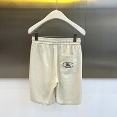 Bur巴宝莉、巴宝莉2026春夏新品天丝亚麻短裤,天丝70%20%麻10%以当代视角重塑经典休闲格调。款 Bur巴宝莉、巴宝莉2026春夏新品天丝亚麻短裤,天丝70%20%麻10%以当代视角重塑经典休闲格调。款