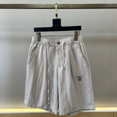 Brunello Cucinelli-BC、2026春夏新品休闲短裤,以纯色为基调,诠释当代都市轻运动美学。松紧腰头配复 Brunello Cucinelli-BC、2026春夏新品休闲短裤,以纯色为基调,诠释当代都市轻运动美学。松紧腰头配复