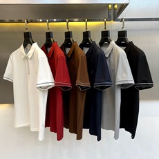 Brunello Cucinelli-BC、2026春夏新品短袖Polo衫,以简约而不简单的姿态诠释现代男士优雅格调。经 Brunello Cucinelli-BC、2026春夏新品短袖Polo衫,以简约而不简单的姿态诠释现代男士优雅格调。经