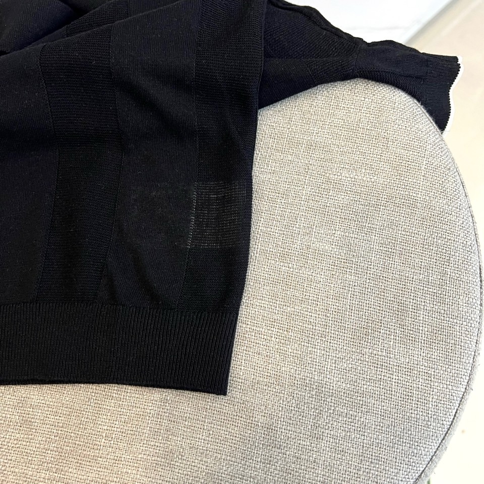 Brunello Cucinelli-BC、2026春夏新品针织短袖Polo衫，以极简美学重塑经典。针织面料交织细密纵向