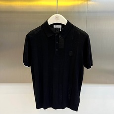 Brunello Cucinelli-BC、2026春夏新品针织短袖Polo衫,以极简美学重塑经典。针织面料交织细密纵向 Brunello Cucinelli-BC、2026春夏新品针织短袖Polo衫,以极简美学重塑经典。针织面料交织细密纵向