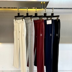 Brunello Cucinelli-BC、2026春夏新品休闲裤,色调简约大气适配多元穿搭场景。松紧腰头搭配抽绳设计, Brunello Cucinelli-BC、2026春夏新品休闲裤,色调简约大气适配多元穿搭场景。松紧腰头搭配抽绳设计,
