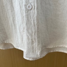 Zegna杰尼亚、2026春夏新品短袖衬衫,以利落剪裁与精致工艺演绎意式绅士格调。经典翻领设计简约大气,短袖版型清爽透气 Zegna杰尼亚、2026春夏新品短袖衬衫,以利落剪裁与精致工艺演绎意式绅士格调。经典翻领设计简约大气,短袖版型清爽透气