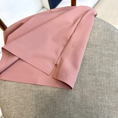 Polo Ralph Lauren拉夫劳伦、2026春夏新品短袖Polo衫,以极简美学重塑经典轮廓。纯色调温润如玉,低调 Polo Ralph Lauren拉夫劳伦、2026春夏新品短袖Polo衫,以极简美学重塑经典轮廓。纯色调温润如玉,低调