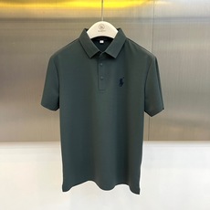 Polo Ralph Lauren拉夫劳伦、2026春夏新品短袖Polo衫,以极简美学重塑经典轮廓。纯色调温润如玉,低调 Polo Ralph Lauren拉夫劳伦、2026春夏新品短袖Polo衫,以极简美学重塑经典轮廓。纯色调温润如玉,低调