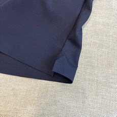 Bur巴宝莉、2026春夏新品短袖Polo衫,以极简主义为设计内核,融合现代都市精英气质与休闲运动感。纯色调沉稳内敛,低 Bur巴宝莉、2026春夏新品短袖Polo衫,以极简主义为设计内核,融合现代都市精英气质与休闲运动感。纯色调沉稳内敛,低