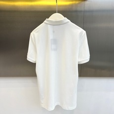 Loro Piana诺悠翩雅、2026春夏新品短袖Polo衫,以极简美学重塑经典,半拉链翻领设计打破传统纽扣桎梏,轻拉链 Loro Piana诺悠翩雅、2026春夏新品短袖Polo衫,以极简美学重塑经典,半拉链翻领设计打破传统纽扣桎梏,轻拉链