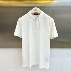 Loro Piana诺悠翩雅、2026春夏新品短袖Polo衫,以极简美学重塑经典,半拉链翻领设计打破传统纽扣桎梏,轻拉链 Loro Piana诺悠翩雅、2026春夏新品短袖Polo衫,以极简美学重塑经典,半拉链翻领设计打破传统纽扣桎梏,轻拉链