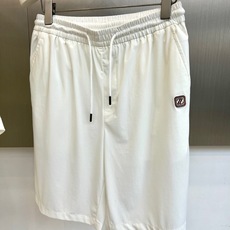 一套. Zegna杰尼亚、2026春夏新品男士轻奢休闲套装,以利落剪裁与极简美学重构日常穿搭。上衣为短袖衬衫,采用经典翻 一套. Zegna杰尼亚、2026春夏新品男士轻奢休闲套装,以利落剪裁与极简美学重构日常穿搭。上衣为短袖衬衫,采用经典翻