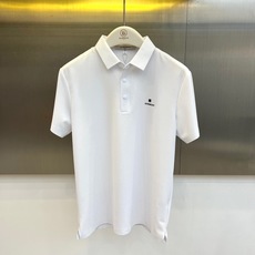 Given纪梵希、2026春夏新品短袖Polo衫,以利落剪裁诠释现代绅士格调。经典翻领搭配三颗精致纽扣,简约而不失仪式感 Given纪梵希、2026春夏新品短袖Polo衫,以利落剪裁诠释现代绅士格调。经典翻领搭配三颗精致纽扣,简约而不失仪式感