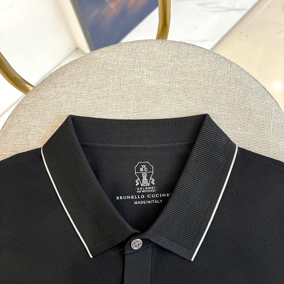 Brunello Cucinelli-BC、2026春夏新品短袖Polo衫，以奢华质感与经典剪裁重塑男士衣橱必备单品。甄