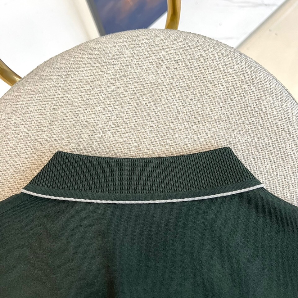 Brunello Cucinelli-BC、2026春夏新品短袖Polo衫，以奢华质感与经典剪裁重塑男士衣橱必备单品。甄