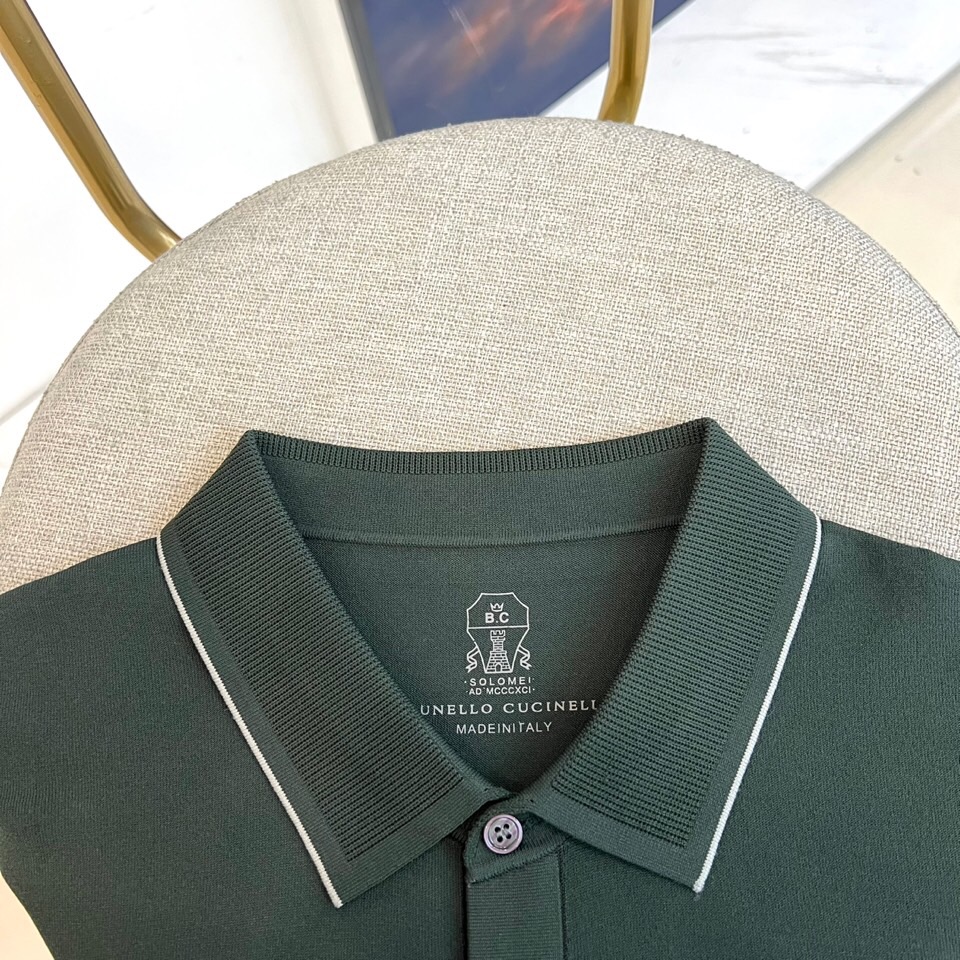 Brunello Cucinelli-BC、2026春夏新品短袖Polo衫，以奢华质感与经典剪裁重塑男士衣橱必备单品。甄