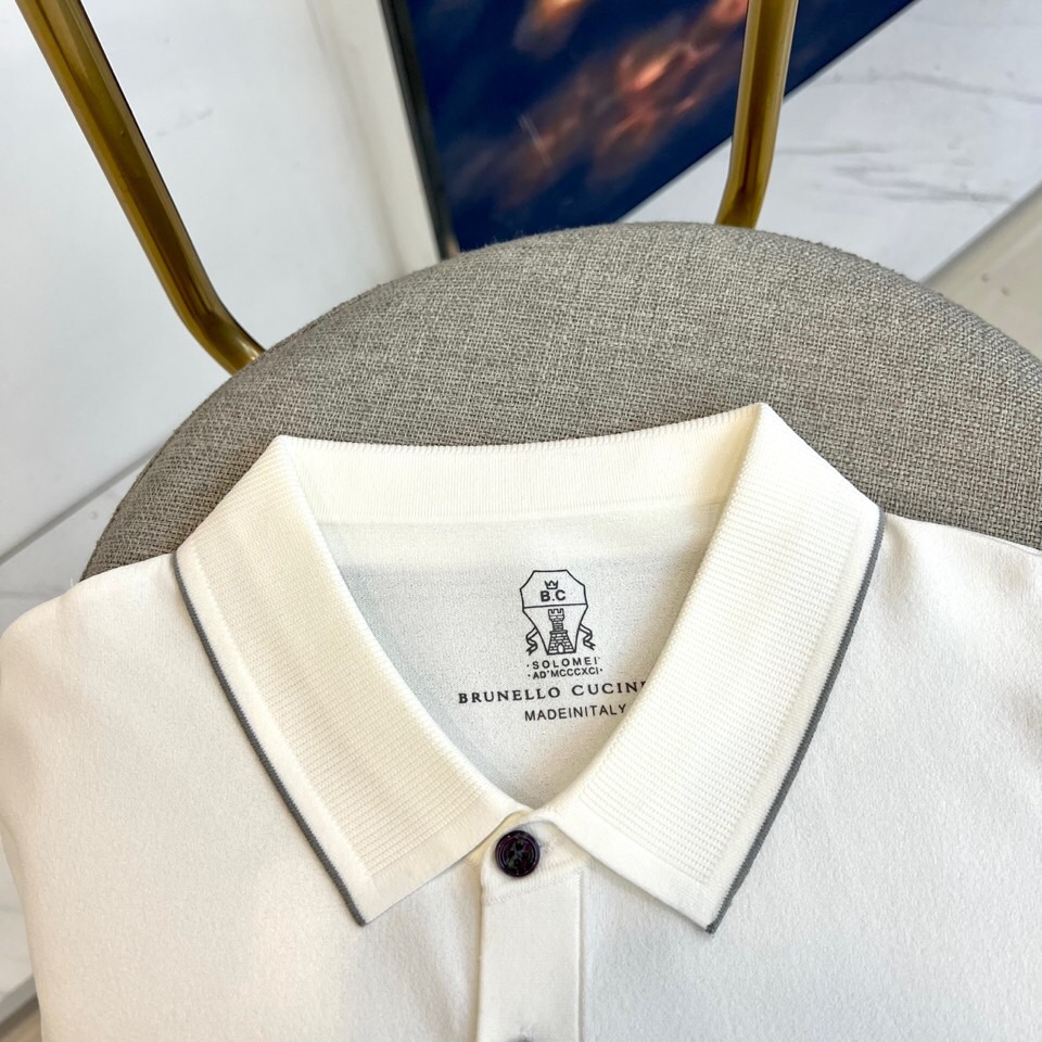Brunello Cucinelli-BC、2026春夏新品短袖Polo衫，以奢华质感与经典剪裁重塑男士衣橱必备单品。甄
