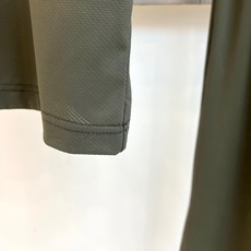 一套. H爱马仕、2026春夏男士休闲套装全新登场,以极简高级感重塑日常穿搭美学。色调柔和雅致,兼具低调质感与春夏清新气 一套. H爱马仕、2026春夏男士休闲套装全新登场,以极简高级感重塑日常穿搭美学。色调柔和雅致,兼具低调质感与春夏清新气