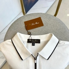 Loro piana、2026春夏新品发售!男士夏季翻领Polo短袖T恤,此款为顶级珠地丝光棉面料,透气舒适设计元素非常 Loro piana、2026春夏新品发售!男士夏季翻领Polo短袖T恤,此款为顶级珠地丝光棉面料,透气舒适设计元素非常