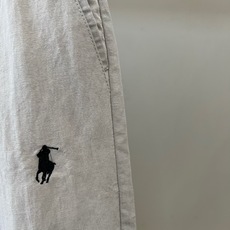 Polo Ralph Lauren拉夫劳伦、2026春夏新品休闲短裤,以纯色邂逅轻盈质感,打造都市度假两相宜的衣橱必备。 Polo Ralph Lauren拉夫劳伦、2026春夏新品休闲短裤,以纯色邂逅轻盈质感,打造都市度假两相宜的衣橱必备。