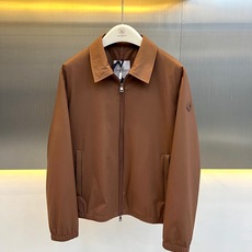 Mon蒙口、26ss男士Socot商务皮标翻领薄棉夹克外套 日常通勤的秋冬神器,这件夹克真的太有质感了! 老钱风+轻熟雅 Mon蒙口、26ss男士Socot商务皮标翻领薄棉夹克外套 日常通勤的秋冬神器,这件夹克真的太有质感了! 老钱风+轻熟雅