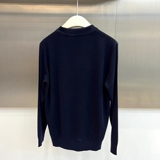 Loro Piana诺悠翩雅、2026新品莱赛尔桑蚕丝针织Polo衫 意式松弛感天花板,这件针织Polo简直是把“低调的 Loro Piana诺悠翩雅、2026新品莱赛尔桑蚕丝针织Polo衫 意式松弛感天花板,这件针织Polo简直是把“低调的