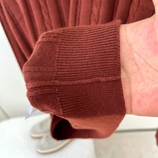 Brunello Cucinelli-BC、2026秋冬新品意式麻花亨利领针织衫。 早秋质感天花板,这件真的谁穿谁帅! Brunello Cucinelli-BC、2026秋冬新品意式麻花亨利领针织衫。 早秋质感天花板,这件真的谁穿谁帅!