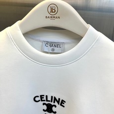 Celine赛琳、2026秋冬新品极简圆领卫衣。 早秋高级感,一件就够! 版型挺括微阔,完美修饰肩背线条,微胖也能穿出利 Celine赛琳、2026秋冬新品极简圆领卫衣。 早秋高级感,一件就够! 版型挺括微阔,完美修饰肩背线条,微胖也能穿出利