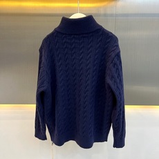 Ami、2026秋冬新品拉链麻花毛衣开衫。 这件真的太有秋冬质感了,直接封神! 整体版型微阔,对身材包容度极高,藏肉又显 Ami、2026秋冬新品拉链麻花毛衣开衫。 这件真的太有秋冬质感了,直接封神! 整体版型微阔,对身材包容度极高,藏肉又显