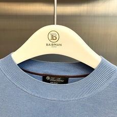 Loro Piana诺悠翩雅、2026新品莱赛尔桑蚕丝亲肤针织衫 冬日必备单品,谁穿谁显贵,一眼相中的高级感! 老钱风极 Loro Piana诺悠翩雅、2026新品莱赛尔桑蚕丝亲肤针织衫 冬日必备单品,谁穿谁显贵,一眼相中的高级感! 老钱风极