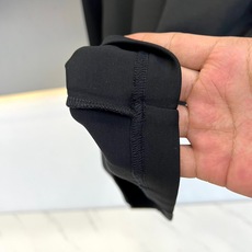 HELLY HANSEN、2026秋冬新品极简HH字母圆领卫衣。 早秋衣橱的“定海神针”来了!这件卫衣直接把高级感拉满✨ HELLY HANSEN、2026秋冬新品极简HH字母圆领卫衣。 早秋衣橱的“定海神针”来了!这件卫衣直接把高级感拉满✨