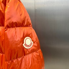Mon蒙口【鹅绒】、2026秋冬新品双面穿飞行羽绒夹克。 秋冬衣橱的“王炸”终于来了!一面沉稳一面炸街,这件双面穿直接封 Mon蒙口【鹅绒】、2026秋冬新品双面穿飞行羽绒夹克。 秋冬衣橱的“王炸”终于来了!一面沉稳一面炸街,这件双面穿直接封