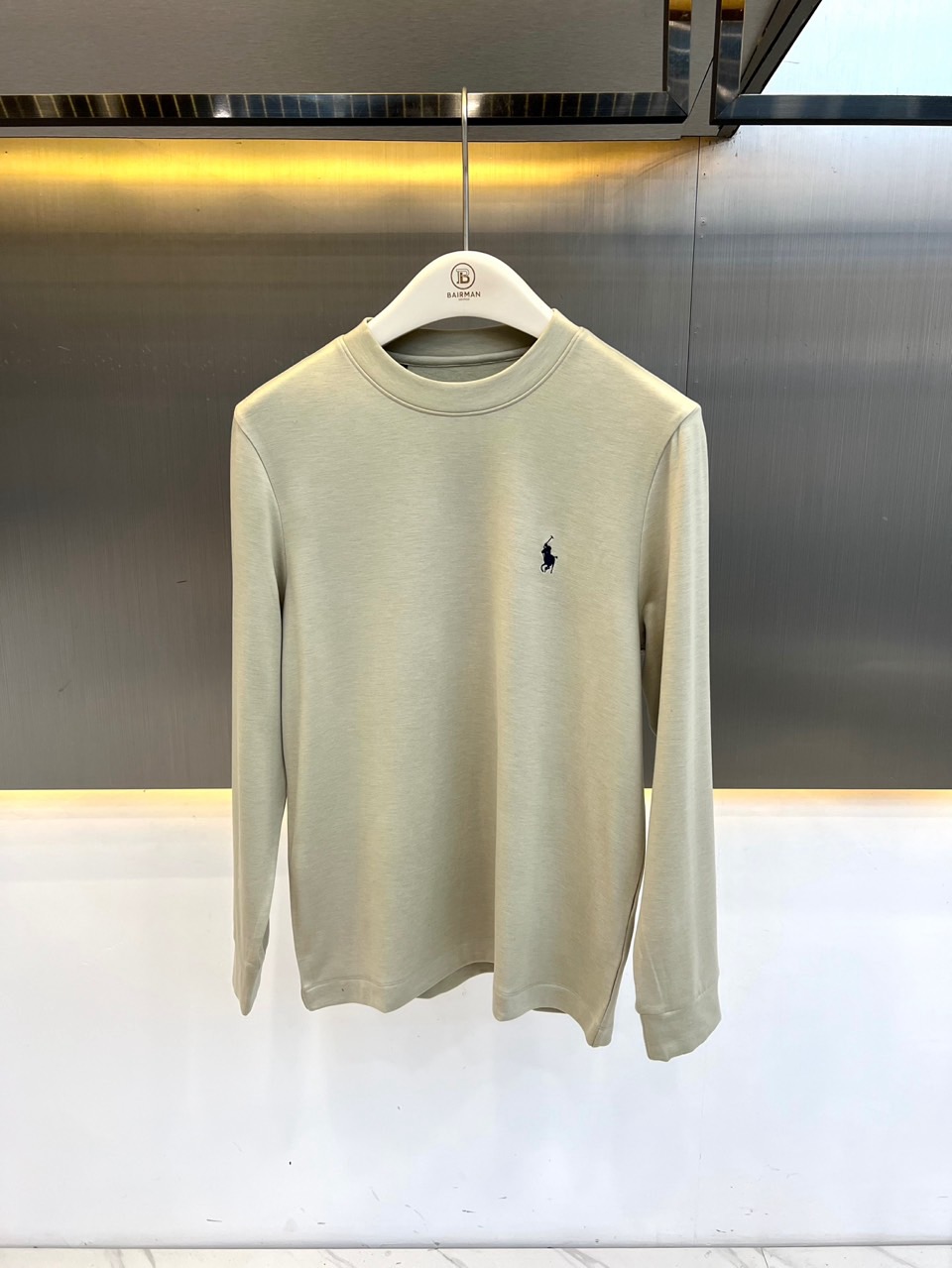Polo Ralph Lauren拉夫劳伦、2026秋冬新品男士小马标长袖打底衫。 秋天内搭这件，高级感直接拉满！ 剪裁