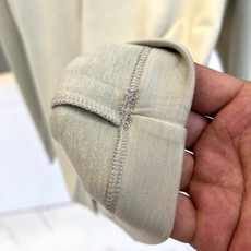 Polo Ralph Lauren拉夫劳伦、2026秋冬新品男士小马标长袖打底衫。 秋天内搭这件,高级感直接拉满! 剪裁 Polo Ralph Lauren拉夫劳伦、2026秋冬新品男士小马标长袖打底衫。 秋天内搭这件,高级感直接拉满! 剪裁