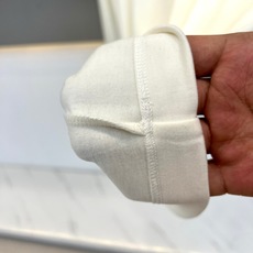 Polo Ralph Lauren拉夫劳伦、2026秋冬新品男士小马标长袖打底衫。 秋天内搭这件,高级感直接拉满! 剪裁 Polo Ralph Lauren拉夫劳伦、2026秋冬新品男士小马标长袖打底衫。 秋天内搭这件,高级感直接拉满! 剪裁