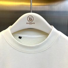 Polo Ralph Lauren拉夫劳伦、2026秋冬新品男士小马标长袖打底衫。 秋天内搭这件,高级感直接拉满! 剪裁 Polo Ralph Lauren拉夫劳伦、2026秋冬新品男士小马标长袖打底衫。 秋天内搭这件,高级感直接拉满! 剪裁