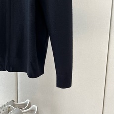 Polo Ralph Lauren拉夫劳伦、2026秋冬新品羊毛针织开衫。 秋冬质感直接拉满!这件才是男人衣柜里的硬货 Polo Ralph Lauren拉夫劳伦、2026秋冬新品羊毛针织开衫。 秋冬质感直接拉满!这件才是男人衣柜里的硬货