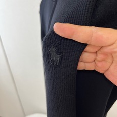 Polo Ralph Lauren拉夫劳伦、2026秋冬新品羊毛针织开衫。 秋冬质感直接拉满!这件才是男人衣柜里的硬货 Polo Ralph Lauren拉夫劳伦、2026秋冬新品羊毛针织开衫。 秋冬质感直接拉满!这件才是男人衣柜里的硬货