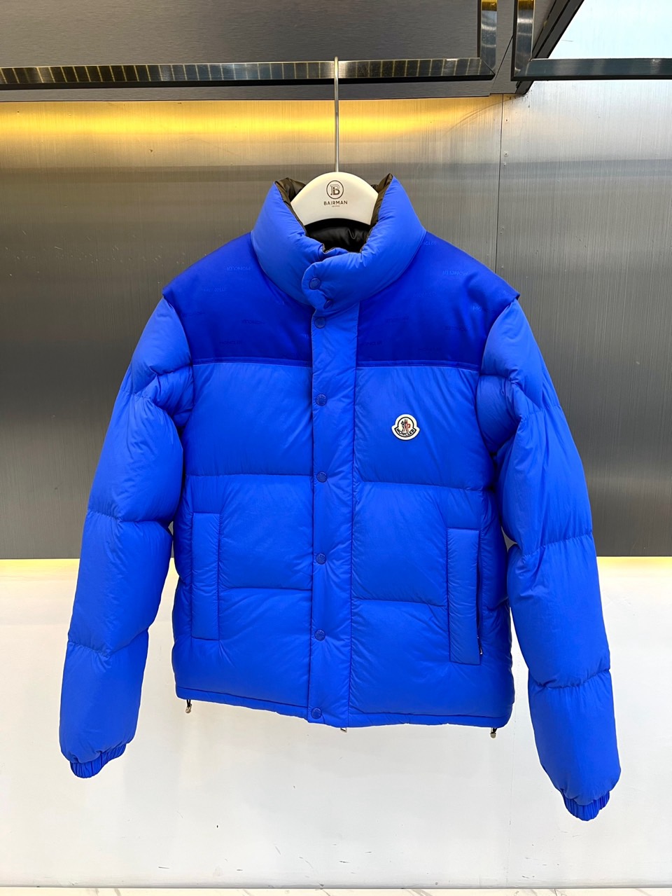 Mon蒙口【顶级版一衣多穿】2026秋冬新品双面穿袖子可拆卸立领羽绒服。 简约轻奢通勤风，版型利落不臃肿，能修饰肩宽、藏