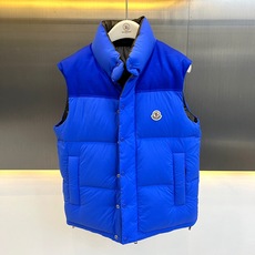 Mon蒙口【顶级版一衣多穿】2026秋冬新品双面穿袖子可拆卸立领羽绒服。 简约轻奢通勤风,版型利落不臃肿,能修饰肩宽、藏 Mon蒙口【顶级版一衣多穿】2026秋冬新品双面穿袖子可拆卸立领羽绒服。 简约轻奢通勤风,版型利落不臃肿,能修饰肩宽、藏