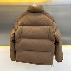 Mon蒙口【顶级版一衣多穿】2026秋冬新品双面穿袖子可拆卸立领羽绒服。 简约轻奢通勤风,版型利落不臃肿,能修饰肩宽、藏 Mon蒙口【顶级版一衣多穿】2026秋冬新品双面穿袖子可拆卸立领羽绒服。 简约轻奢通勤风,版型利落不臃肿,能修饰肩宽、藏