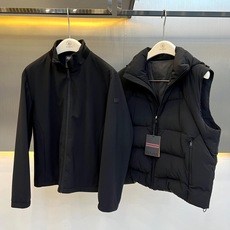 Zegna杰尼亚【鹅绒、一衣多穿】杰尼亚三合一鹅绒羽绒服马甲外套 连帽鹅绒马甲+立领内胆三合一设计。微阔剪裁优化头肩比, Zegna杰尼亚【鹅绒、一衣多穿】杰尼亚三合一鹅绒羽绒服马甲外套 连帽鹅绒马甲+立领内胆三合一设计。微阔剪裁优化头肩比,