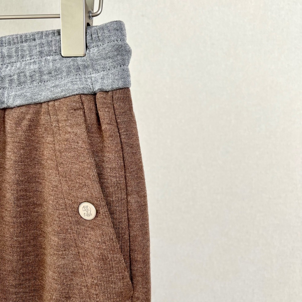 Brunello Cucinelli-BC、2026秋冬新品男士羊毛混纺休闲裤。 一条能兼顾体面和舒服的裤子，终于来了！