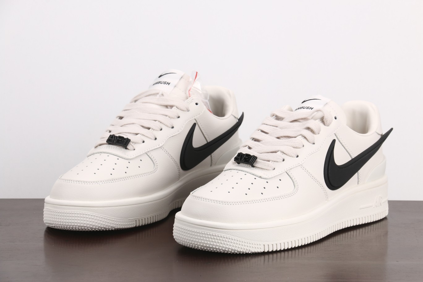 福利特价工厂直供福利套现空军联名AMBUSHXNiKeAirForce1LOw防滑减震耐磨低帮休闲鞋完美