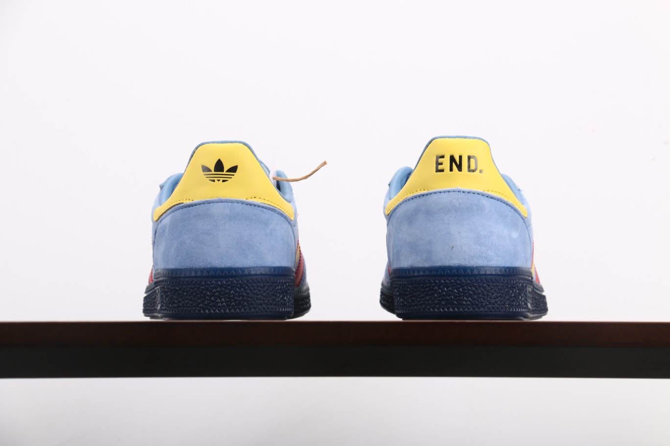 AdidasHandballSpezial官方正确版本阿迪达斯经典款复古休闲板鞋#全鞋采用反毛皮制作牛筋