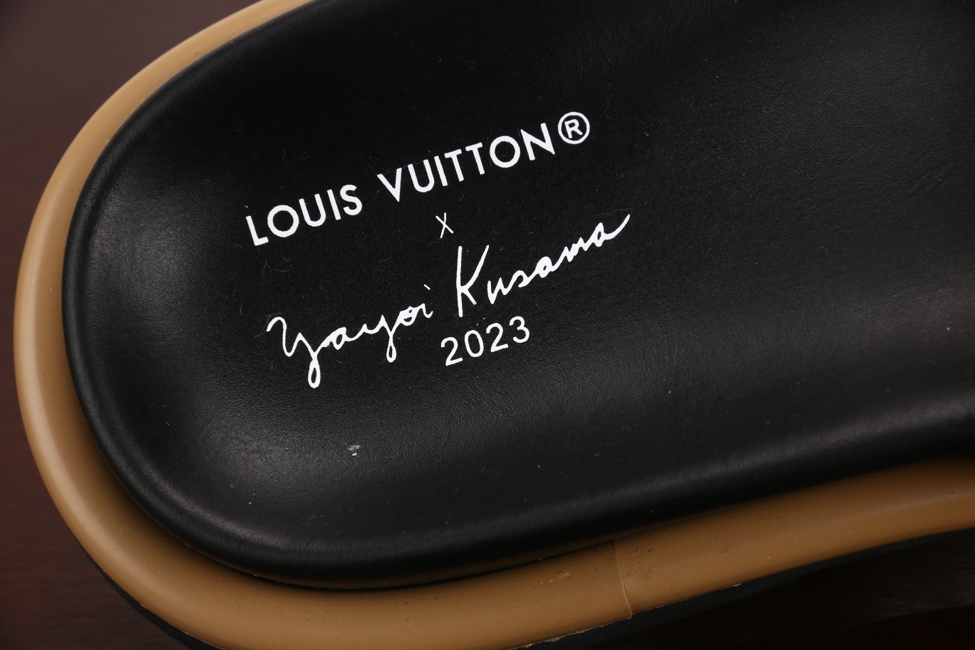 LouisVuitton2023专柜春夏新款最高限定专柜上新LV情侣厚底拖鞋明星同款网红博主推荐原版开模