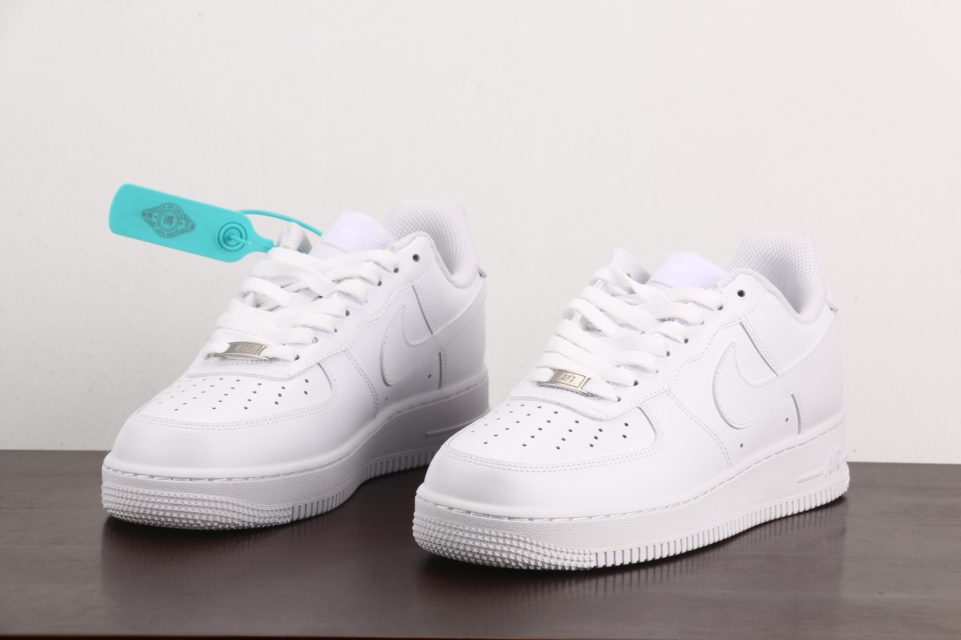 顶级福利NikeAirForce1Low07原楦头原纸板打造纯正低帮空军版型专注外贸渠道全掌内置蜂窝气垫