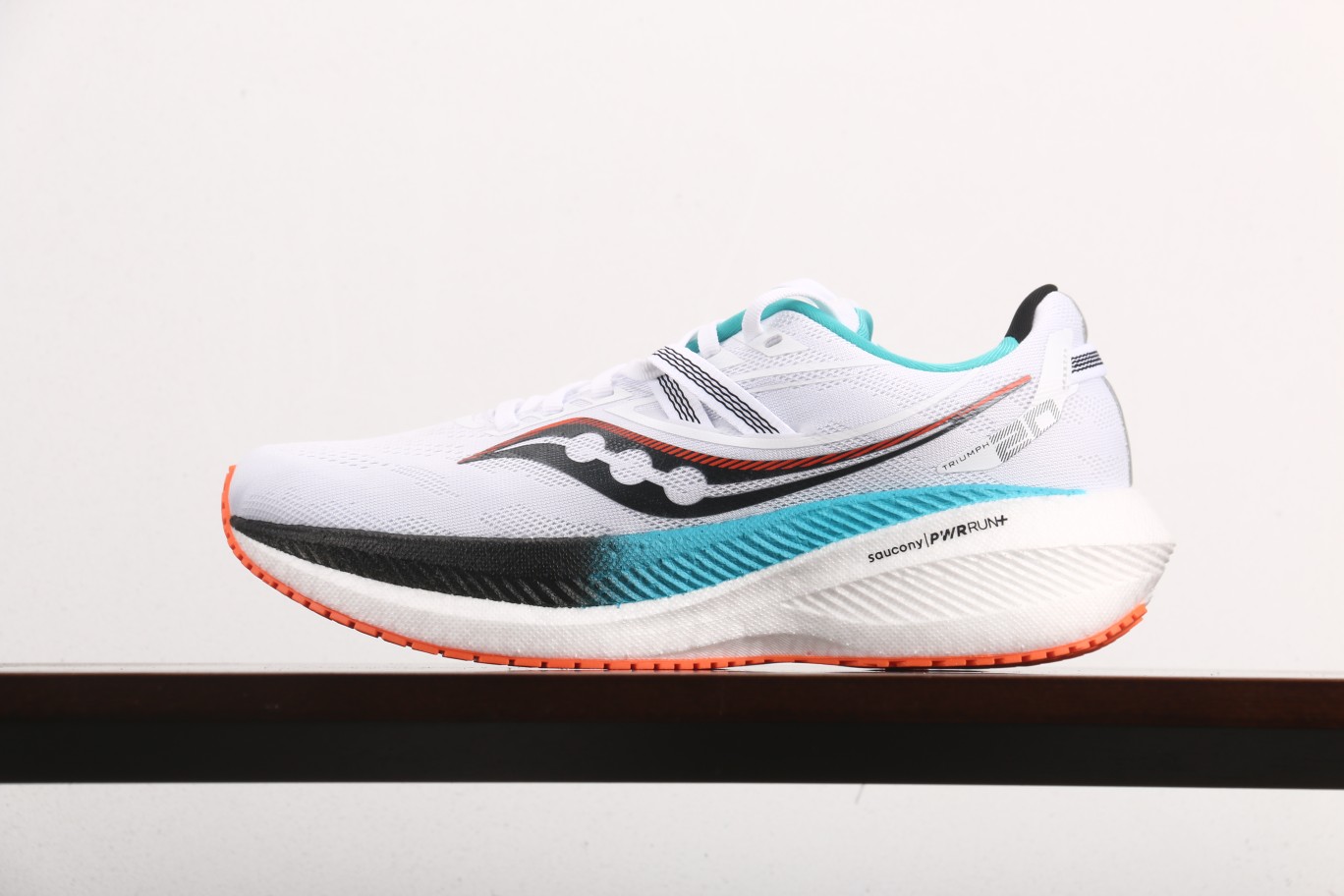 SauconyTriumph20T索康尼胜利20代旗舰级缓震型跑鞋市面最好的顶级产物全网独一无二巅峰之作